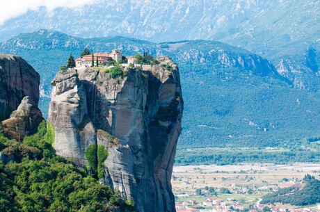 Meteora Day Trip From Athens By Bus